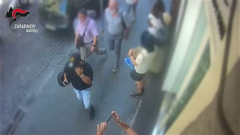 arresto scippo rolex cosimo|Napoli: scipparono Rolex a turisti, 2 arresti .